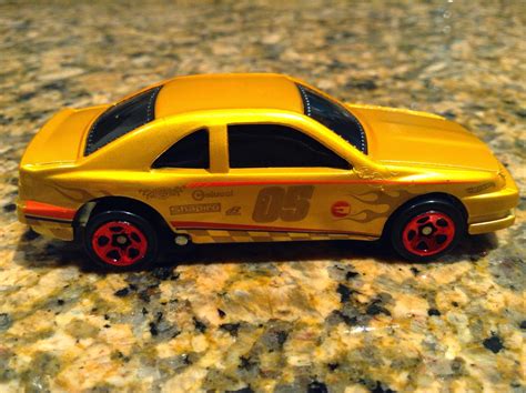 JULIAN S HOT WHEELS BLOG T Bird Stocker Color Shifter