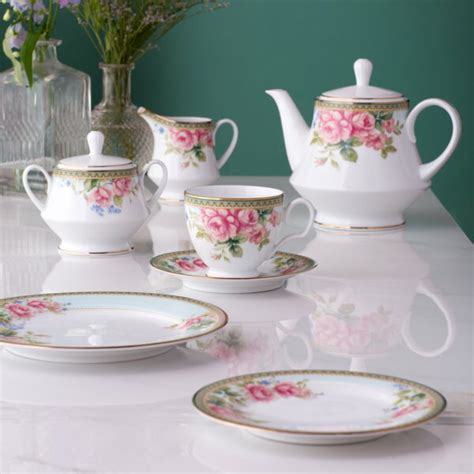 Noritake Pcs Dinner Tea Set For Person Rosa Basket Artelia