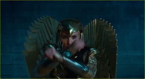 'Wonder Woman 1984' Trailer Reunites Gal Gadot & Chris Pine - Watch Now ...