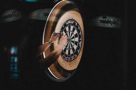 How To Play Darts: A Gentleman’s Game - ManMadeDIY