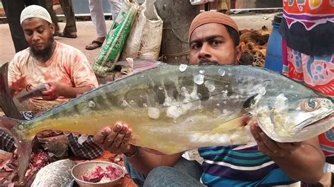 Amazing Fish Cutting Skills So Big Surma Fish Cutting Skills In