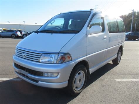 Used 1999 TOYOTA REGIUS E RCH47W SBI Motor Japan