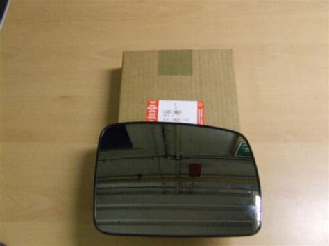 Lr017067 Land Rover Discovery 3 Rr Sport And Fl2 Rh Door Mirror Glass