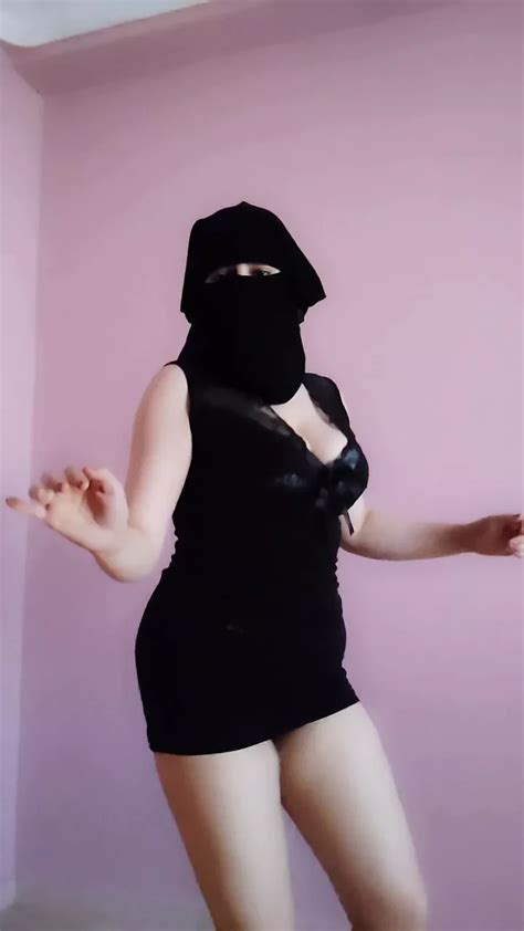 Hot Dance Arab Muslim Very Hot And Sexy Hairy Porn Feat Ziza Charmouta Xhamster