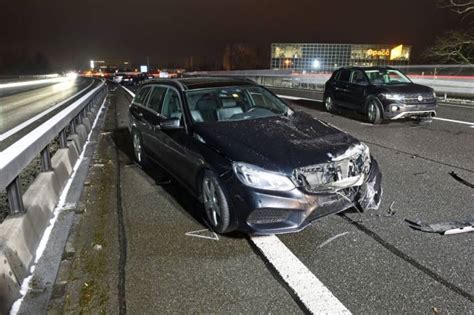 Rothenburg LU Zwei Unfälle auf der Autobahn A2 im Feierabendverkehr