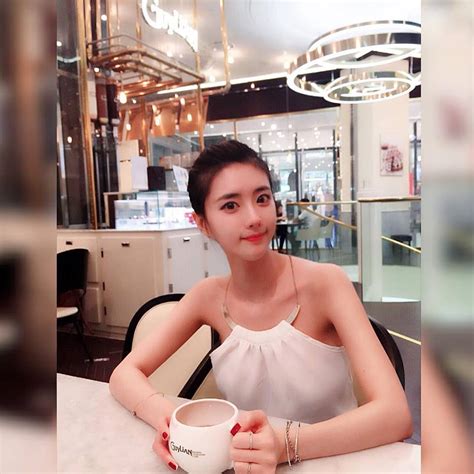 Yuki Han Big Boobs Bikini Picture And Photo Hotgirl Biz