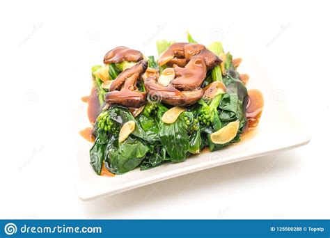 Hong Kong Kale Stir Fried In Oyster Sauce With Garlic Stock Photo