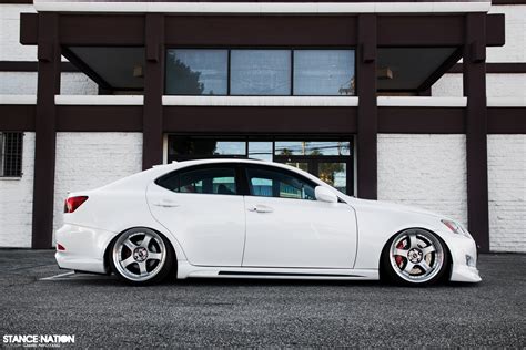 Slammed Is250 Red