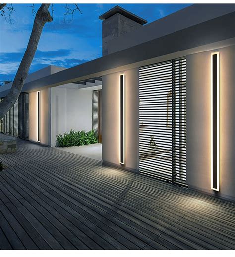 Modern Waterproof Outdoor Long Strip Led Wall Lamp Ip Aluminum Wall