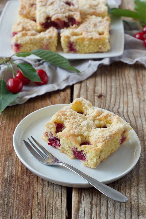 Saftiger Kirschkuchen Mit Streusel Rezept Sweets Lifestyle