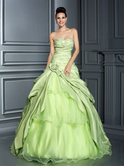 Ball Gown Sweetheart Hand Made Flower Sleeveless Long Taffeta