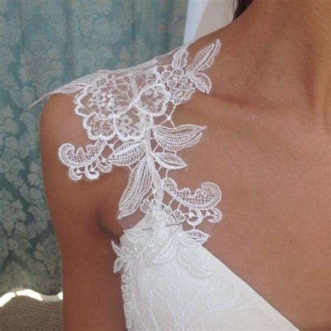 Dress Details Claire Pettibone Romantique Pregnant Wedding Dress