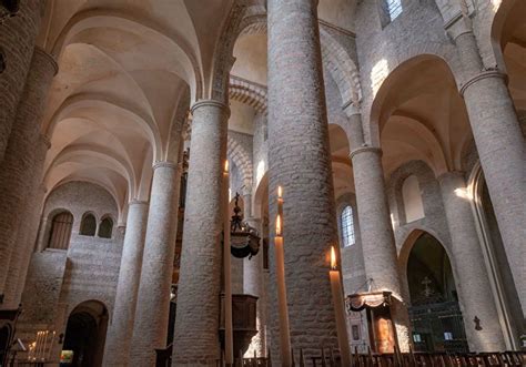 Tournus Church A Romanesque Masterpiece La Bourgogne