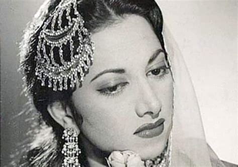 Suraiya remained a virgin all her life in love with Dev Anand, the ...