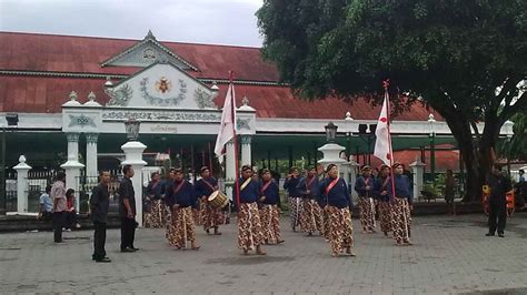 Yogyakarta Palace ~ Malay Travel and Tour