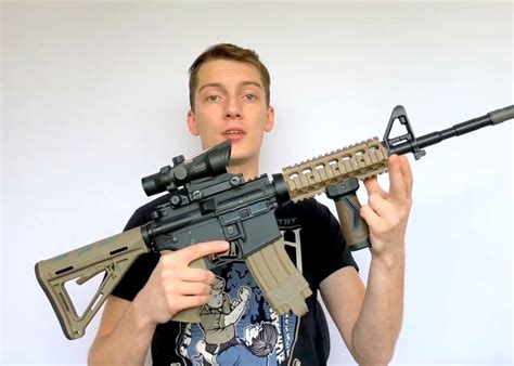 Red Ivan: Airsoft Guns For Beginners | Popular Airsoft: Welcome To The Airsoft World