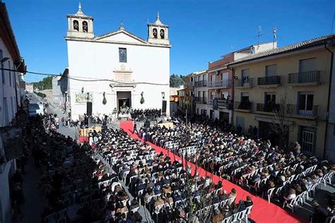 L Arquebisbe De Val Ncia Presideix La Festa De La Beata In S De