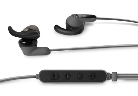 7 Best Lightning Headphones Explore Earbuds On Ears And Accessories Skybuds