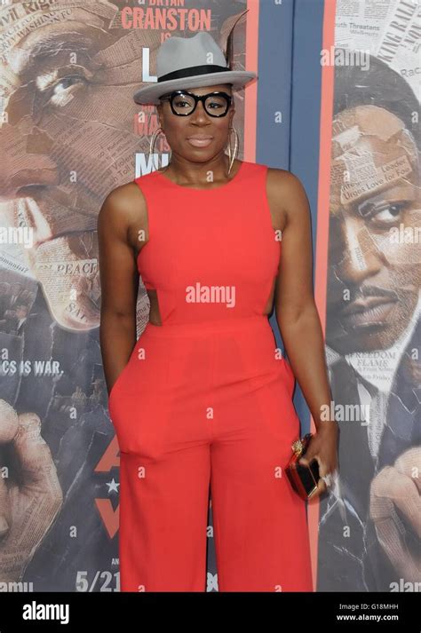 Aisha Hinds Stock Photos And Aisha Hinds Stock Images Page 2 Alamy