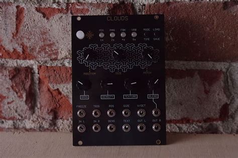 Momo Modular Clouds [used] Reverb