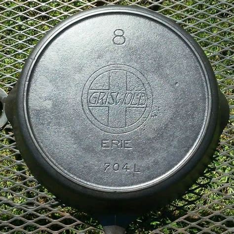 Griswold Cast Iron History Value Identify Guide In