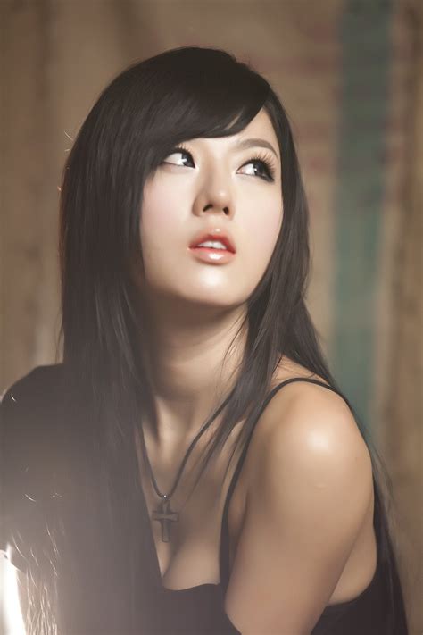 Korean Model Hwang Mi Hee Telegraph