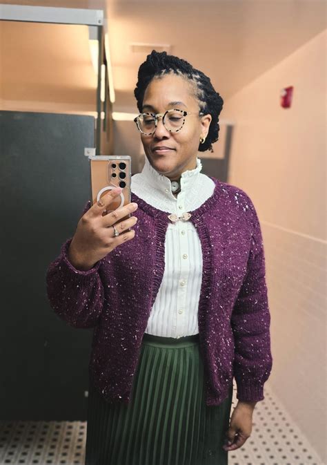 I'm in my Victorian school teacher era : r/knitting