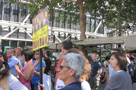 Les Pussy Riot De La Pri Re Punk L Amnistie De Poutine