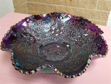 Fenton Amethyst Carnival Glass Cherry Chain Orange Tree Crimped Ruffle Edge Bowl Beautifully