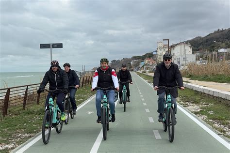 Giro DItalia Sopralluogo Di Marsilio Sul Tracciato Della Prima Tappa