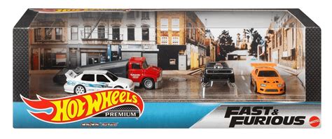 Hot Wheels Premium Fast And Furious Garage Collector Set