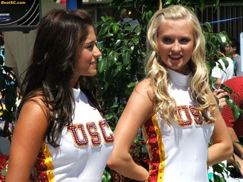 Usc Song Girls Get Wet In Their Bikinis Beat By The Nudge No Youre