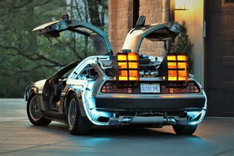 This 1981 DeLorean DMC-12 Is Replica of Time Machine from 'Back to the Future' | HiConsumption