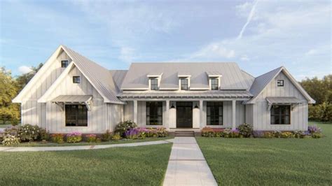 Bedroom Single Story Contemporary Home With Split Beds Floor Plan