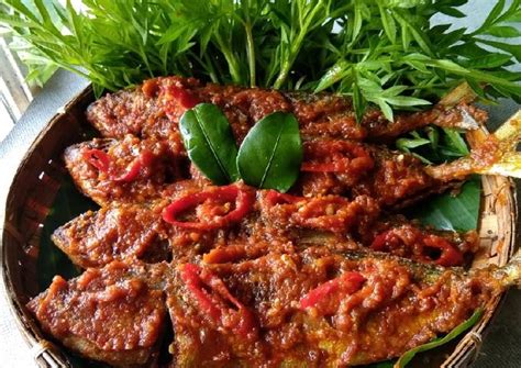 Resep Balado Ikan Kembung Oleh Mak Win Cookpad