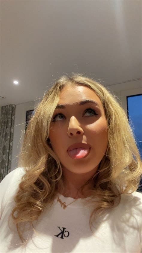 Livvy Leaks: A Timeline Of The Biggest Moments Image 20