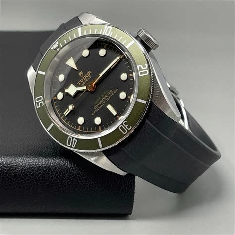 Tudor Black Bay Rubber Strap Online Bellvalefarms