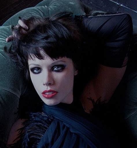 Alice Glass Of Crystal Castles Crystal Castle Grunge Aesthetic Aesthetic Grunge