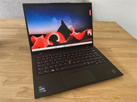 Lenovo Thinkpad X1 Carbon G11 Review The Stagnating Expensive