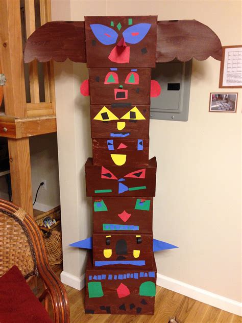 Preschool Class Totem Pole Using Shoe Boxes In 2024 Elementary Art