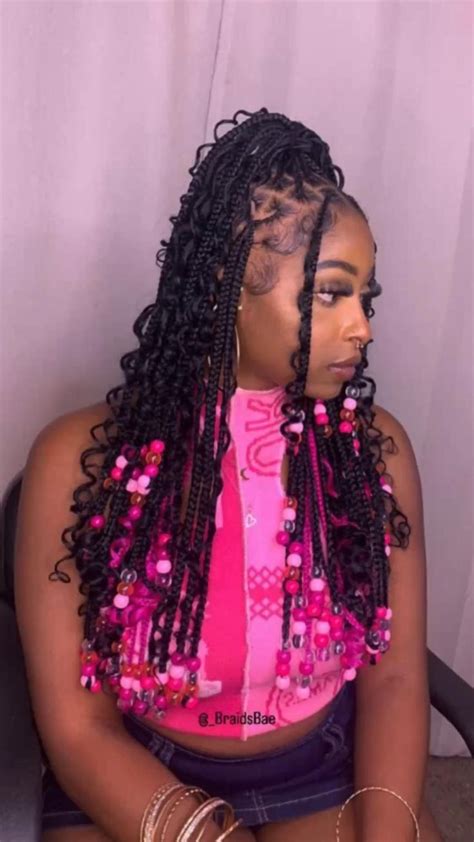 Pretty Bohemian Knotless Heart Braids 💕😍 Follow Me For More Like This