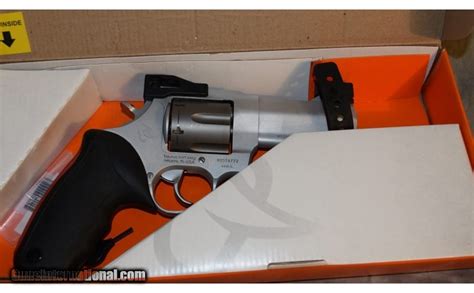 Taurus Arms Ultra Lite Titanium 444ul 44 Mag