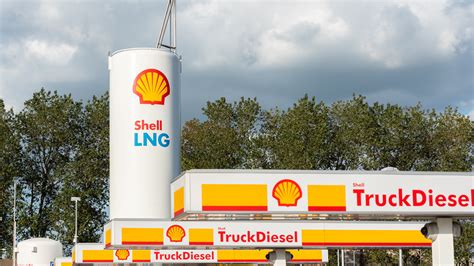 Shell Sees Demand Surging For Liquefied Natural Gas The New York Times