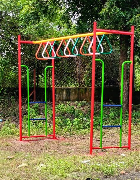 Mild Steel Multicolor Rectangular Loop Playground Climber For Exercise