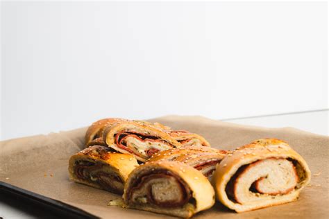 Pizza Roll Stromboli Munchonomics