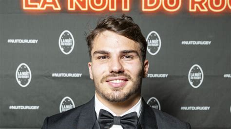 Photo Le Rugbyman Vient Douvrir Un Restaurant à Toulouse Antoine Dupont St Match De Rugby