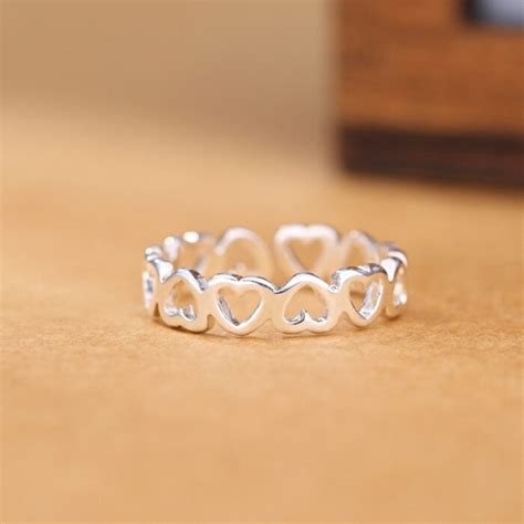 Open Type Resizable Hollow Heart Ring Life Changing Products