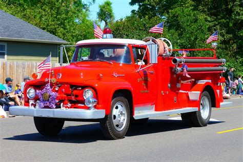 Decorating A Truck For A Parade Shelly Lighting