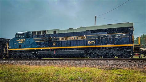 Csx B O Heritage Unit Trails On Csx M Meet With M Youtube