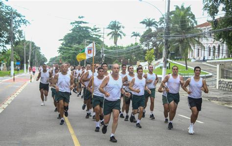 Ltimo Treinamento F Sico Militar Centralizado Do Ano